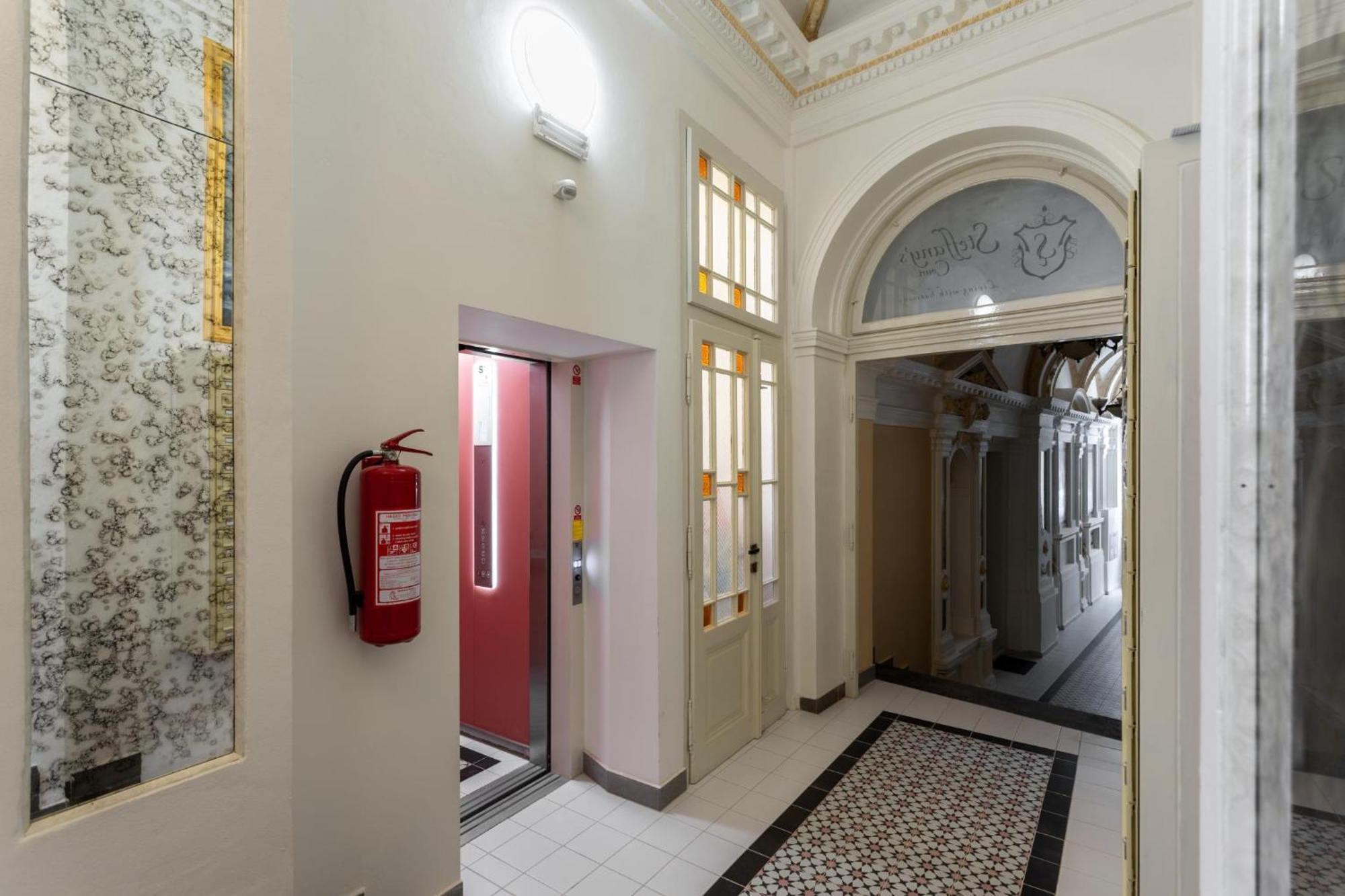 Prague Days - Elegant Studios Near Wenceslas Square Buitenkant foto